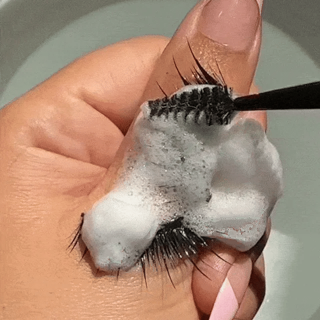 LuxeLash Magnetic Magic